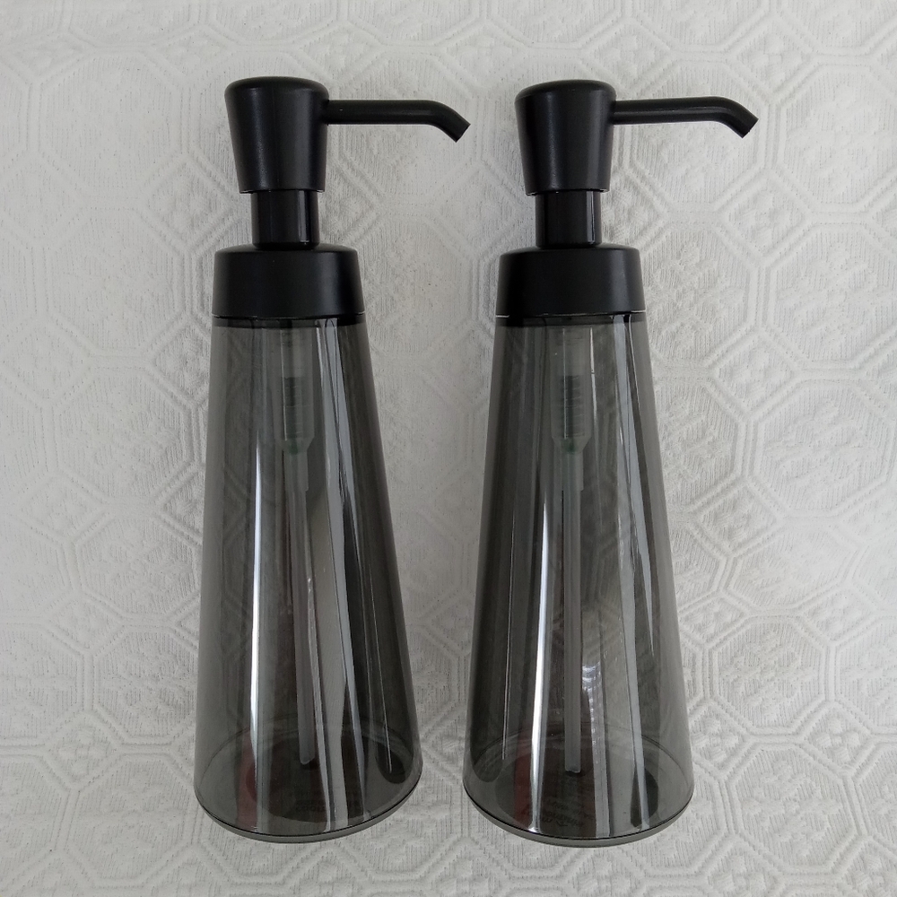TARGET Room Essentials Plastic Black Soap/Lotion dispensers *NEW Set of 2.